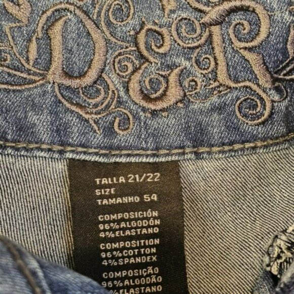 D&R Blue Denim Butt Lifting Women Bermuda Shorts Size 21/22 Faux Pockets - Picture 6 of 12